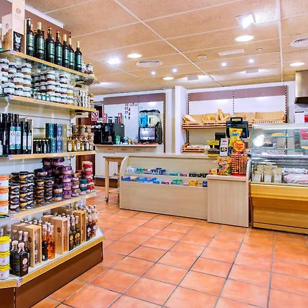 桑安腾俱乐部万豪酒店 5* 柳奇马约尔